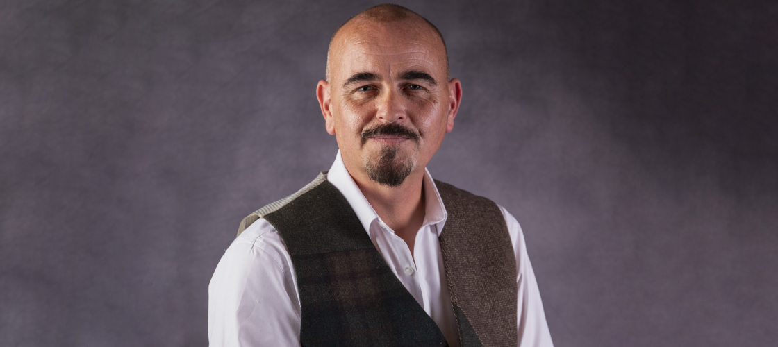 David Hull-Watters Official Speaker Profile Picture