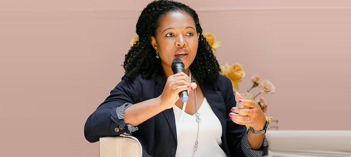 Lola Adeyemo Official Speaker Image