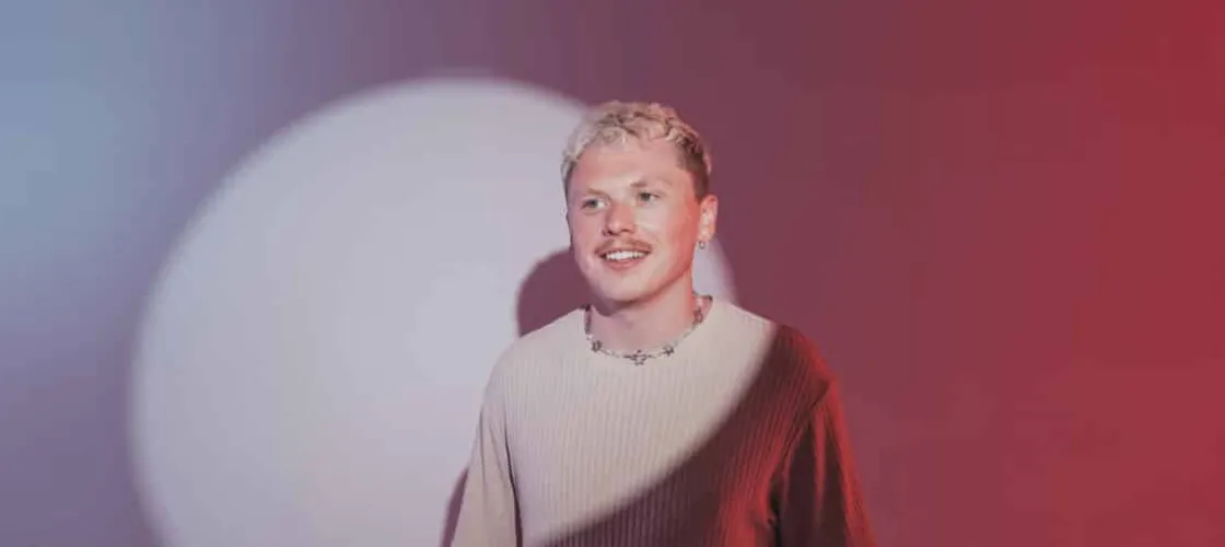 Doddz Official Speaker Profile Image